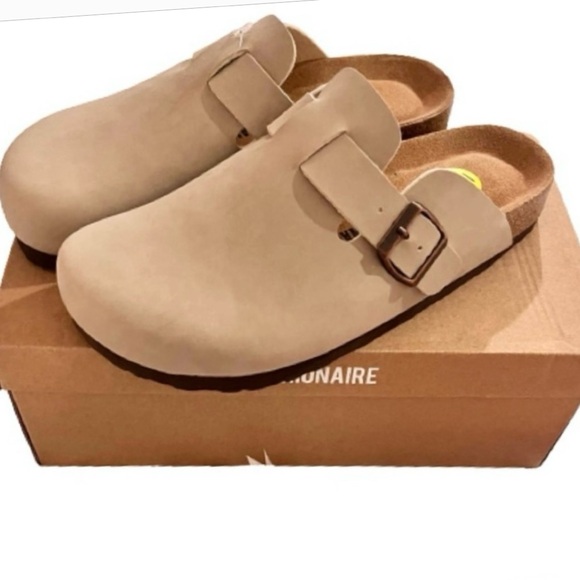 cushionaire Shoes - NIB-Cushionaire Cushioned Footbed Clog